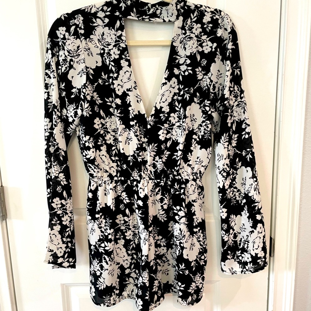 Black and White Floral Print HeartSoul Romper- New* Unique/Rare find